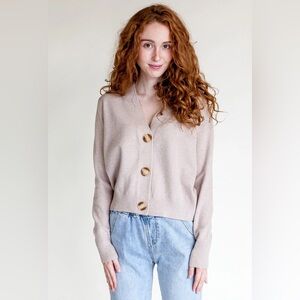 Cropped cardigan